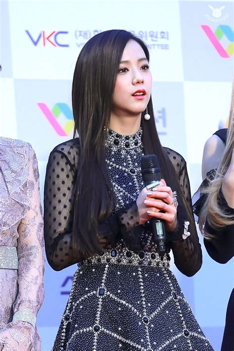 jisoo sexy|Jisoo’s Best Red Carpet Fashion Moments: A History .